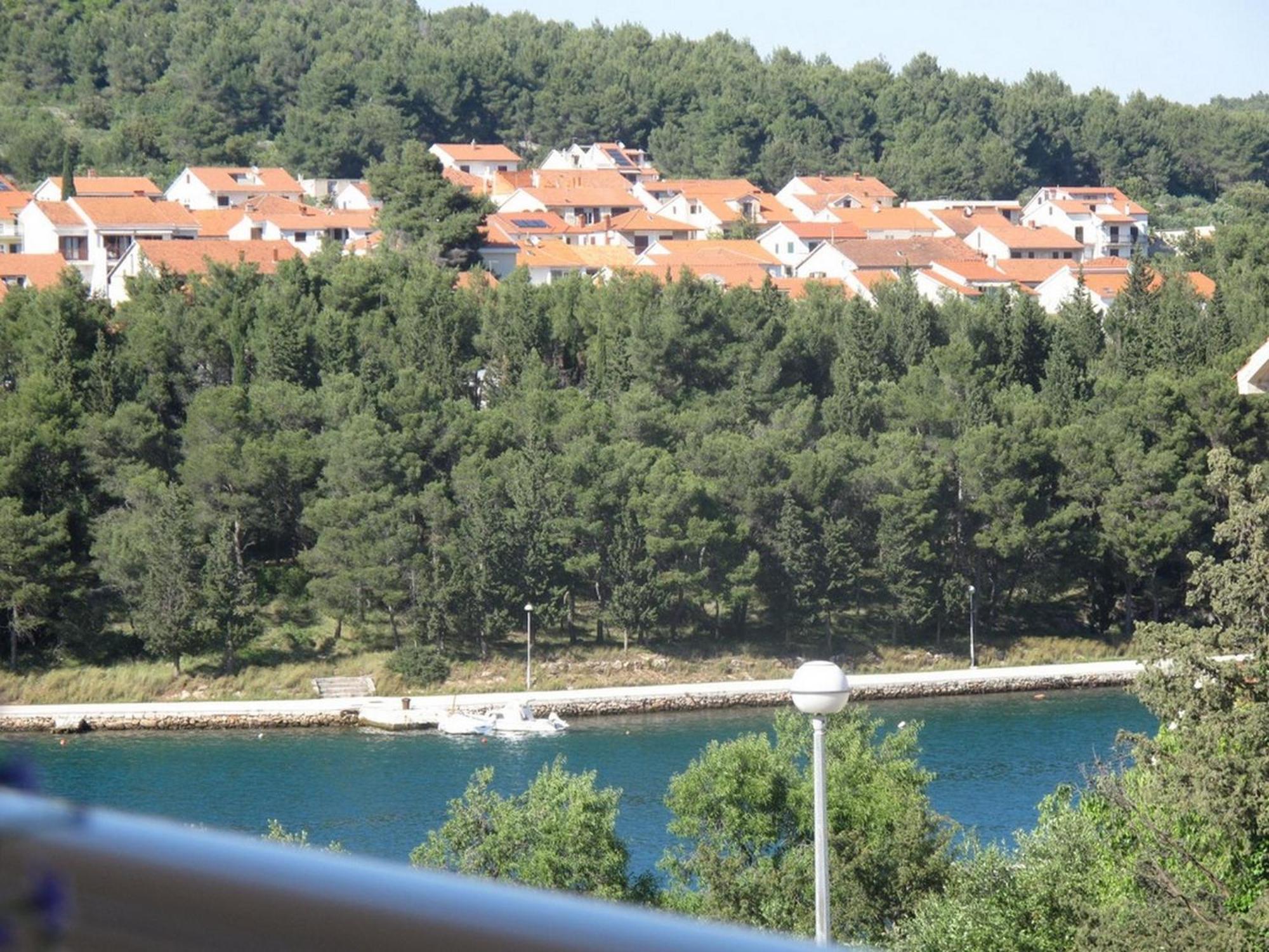 Apartments Mia Stari Grad  Rum bild