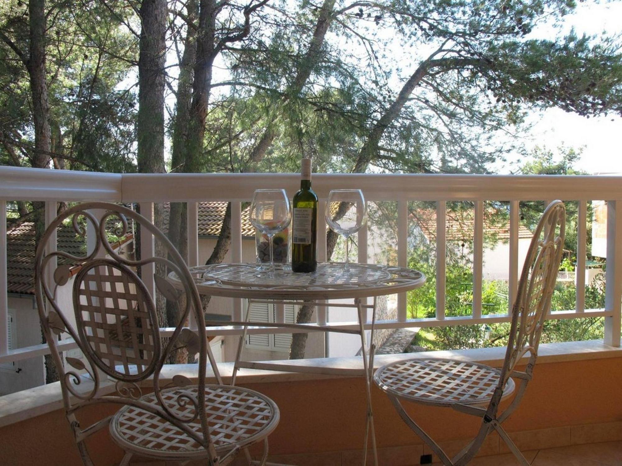 Apartments Mia Stari Grad  Rum bild