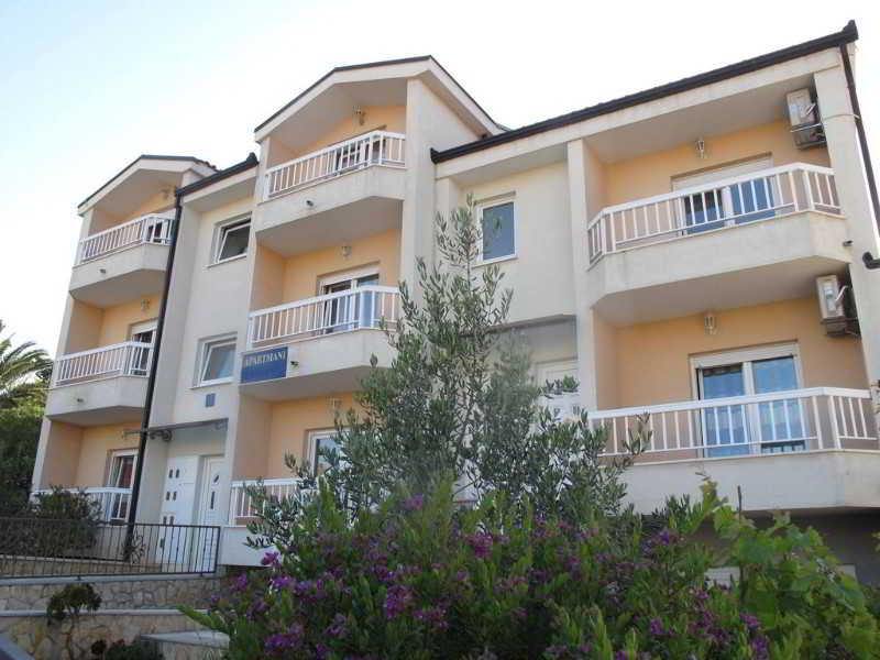 Apartments Mia Stari Grad  Exteriör bild